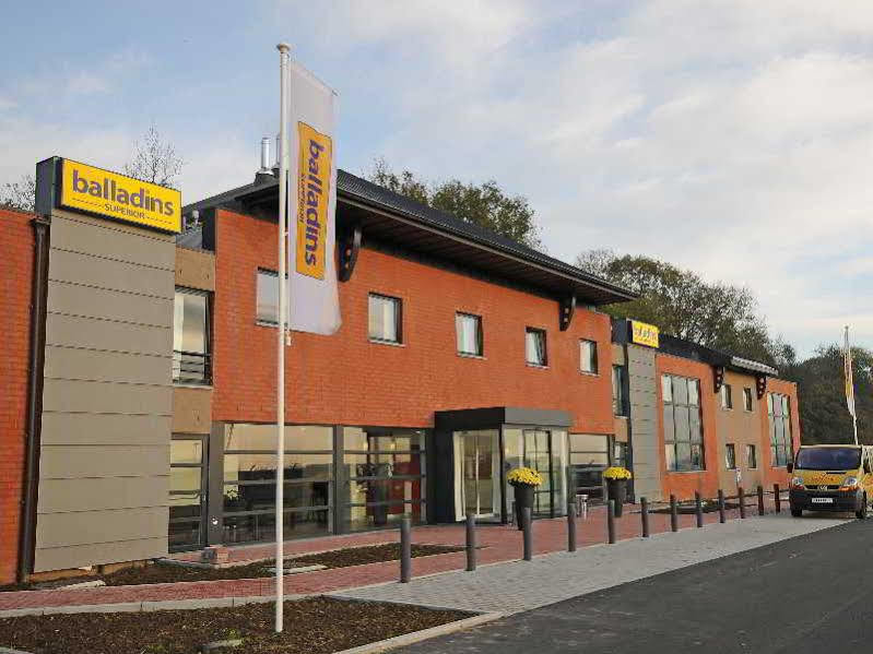 Dc Hotel Charleroi Airport Ngoại thất bức ảnh