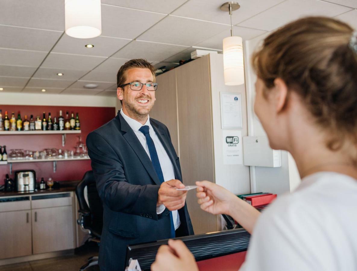 Dc Hotel Charleroi Airport Ngoại thất bức ảnh